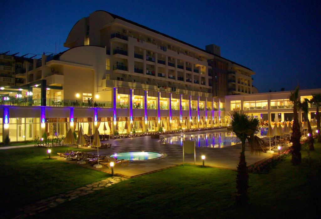 Gallery image of Titan Select Hotel Ultra All Inclusive in Konaklı