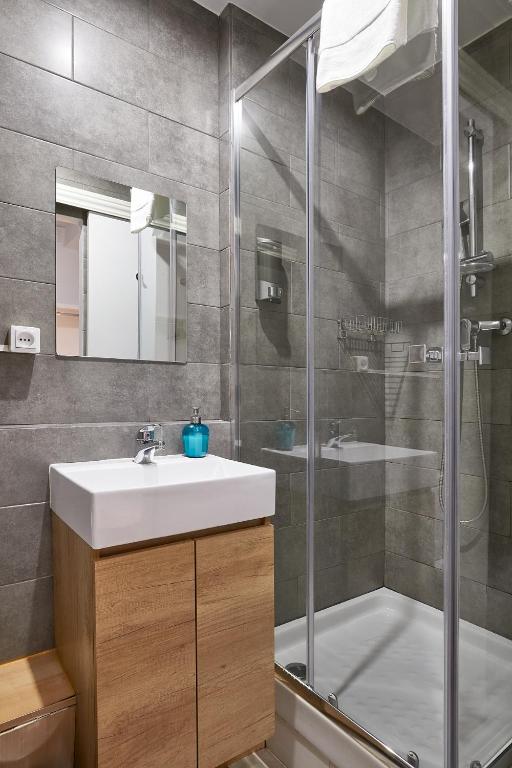 Kúpeľňa v ubytovaní Ella Hostel Gran Vía