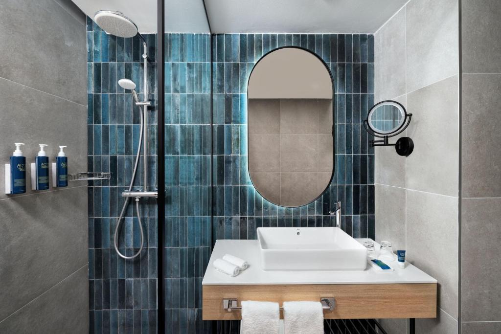Four Points by Sheraton Sunny Beach - King Suite With Sea View