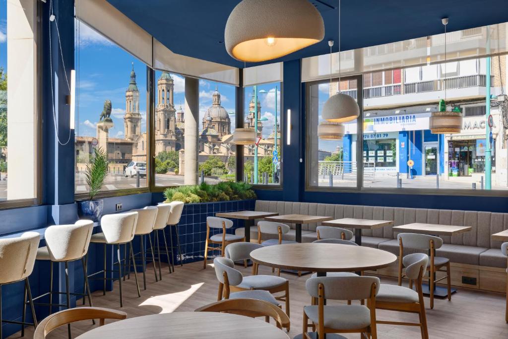 B&B HOTEL Zaragoza Centro - Resim 4