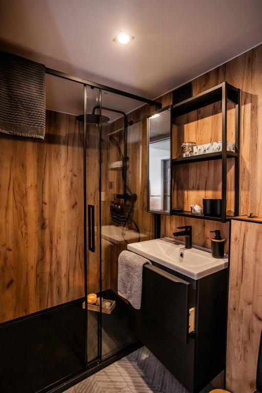 Koupelna v ubytování Glamping Osada