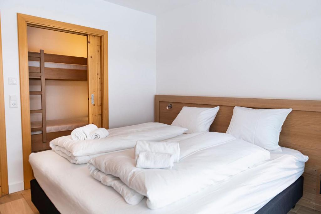 Posteľ alebo postele v izbe v ubytovaní Gerlos Alpine Estate - Gerlos