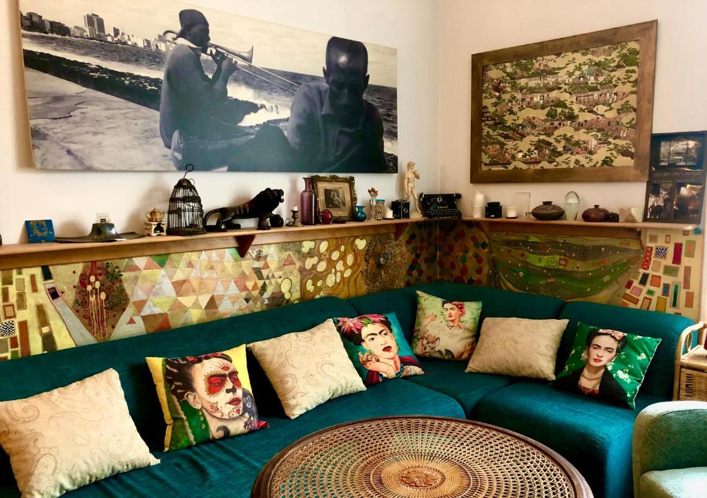 Unique design flat at downtown 1088 Budapest, Múzeum u. 15 kép - 1