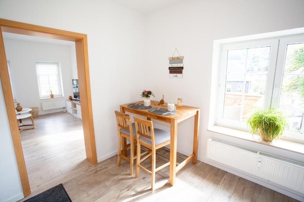 Ferienwohnung Zschopau Zentrum - Appartement 1 Chambre Avec Balcon