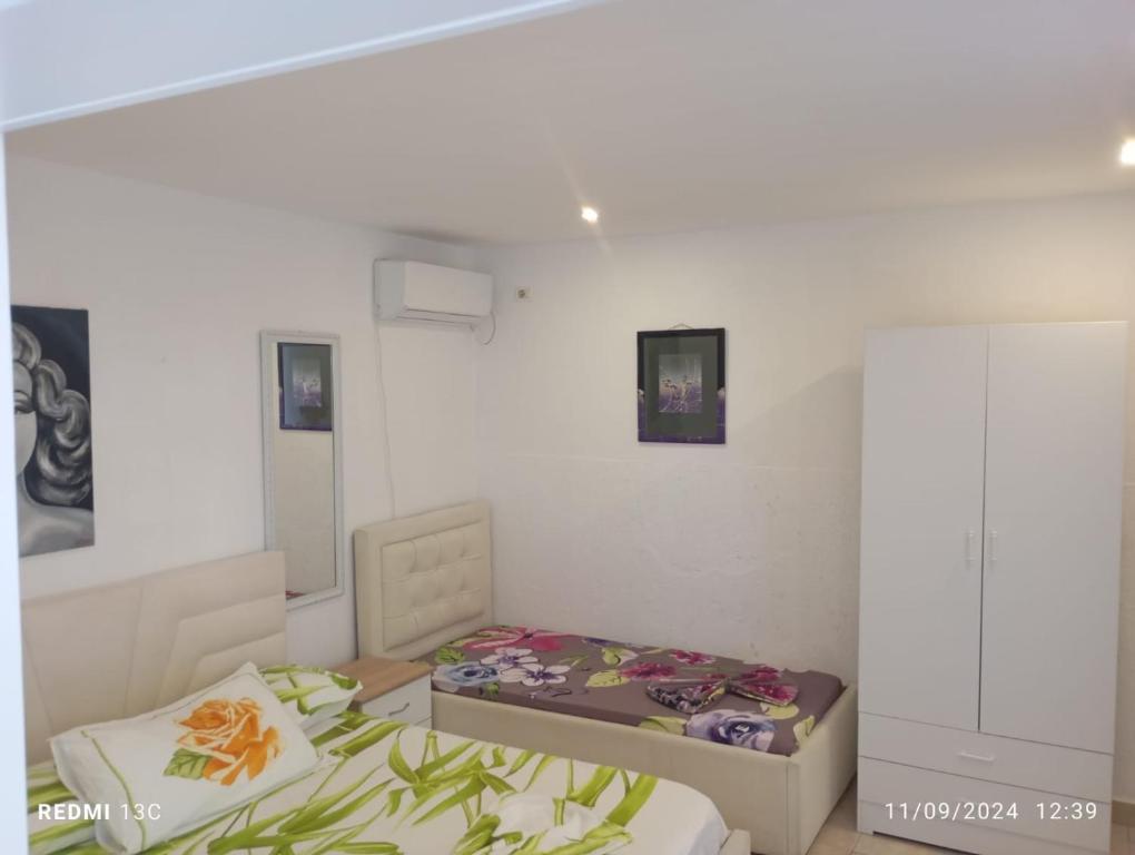Durres Beach Rooms