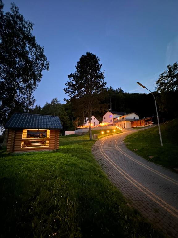 Fotografie z fotogalerie ubytování Main Spessart Terrasse Hotel & Restaurant v destinaci Gemünden