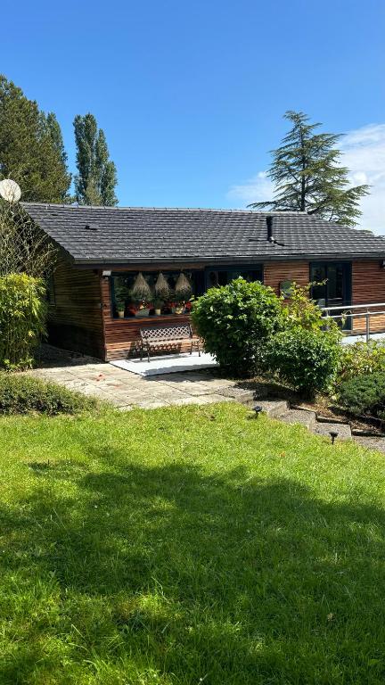 Photo de la galerie de l'établissement Le chalet, à Sciez