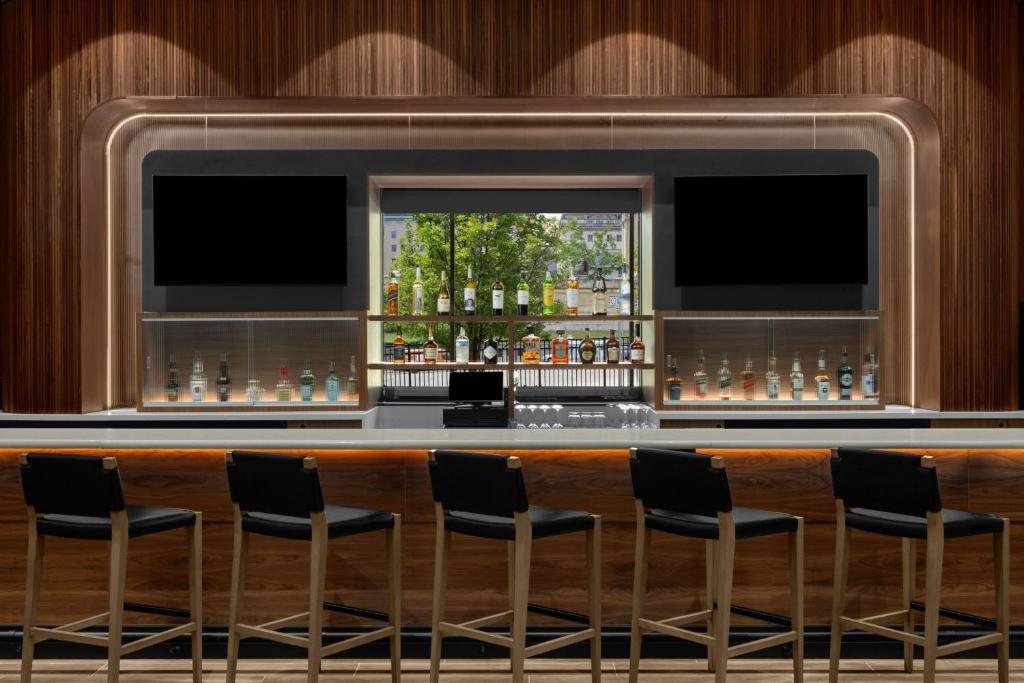 Courtyard by Marriott Pittsburgh University Center photo