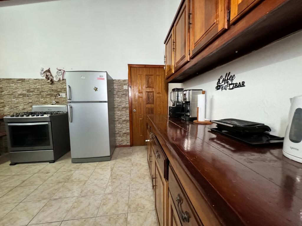 Kuchyň nebo kuchyňský kout v ubytování Chalet Belizomi - La Marguerite Room