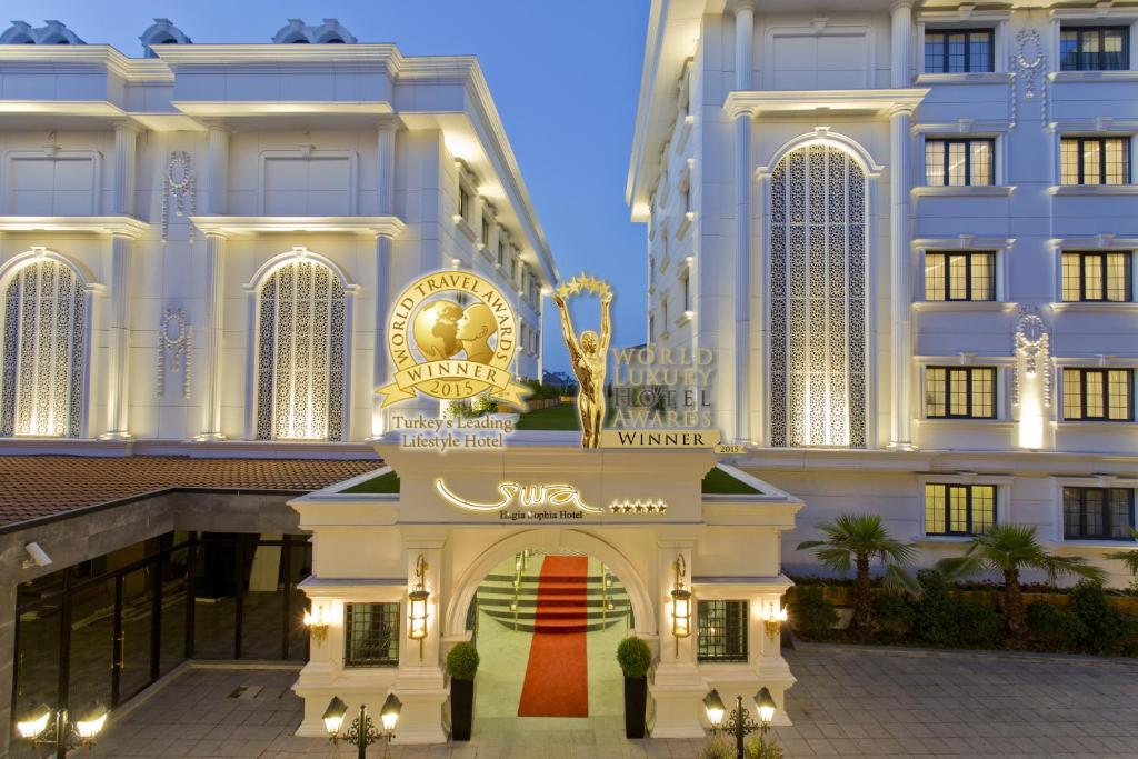 O edifício em que o hotel se localiza