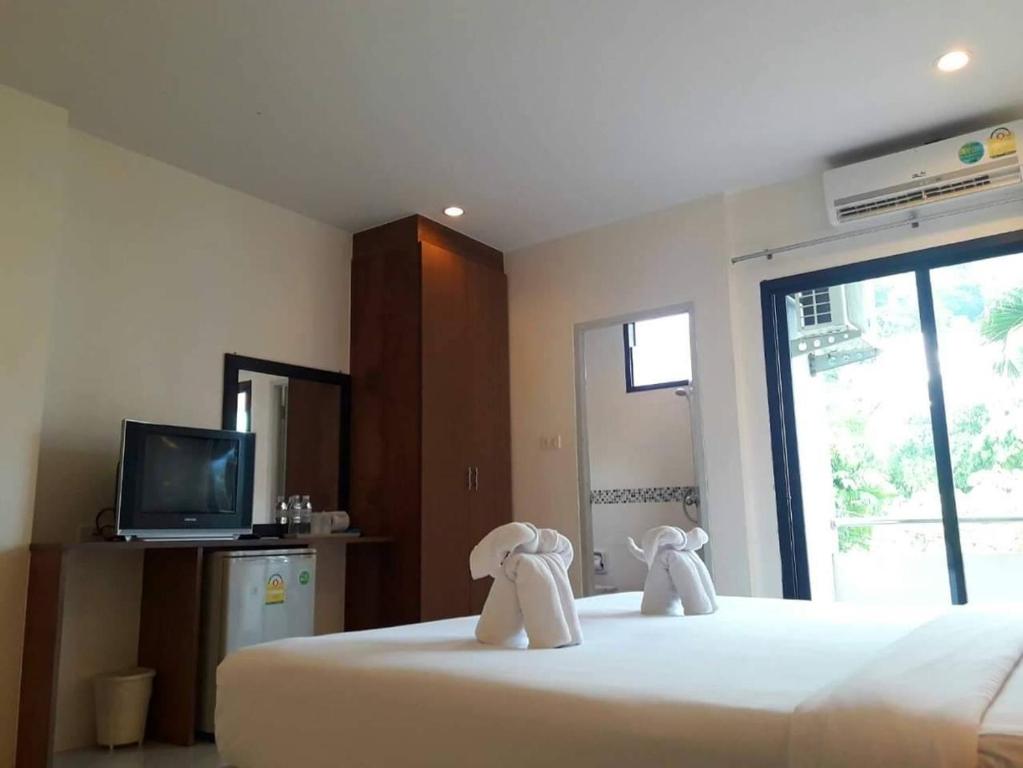TV a/nebo společenská místnost v ubytování Royal Waves Hotel