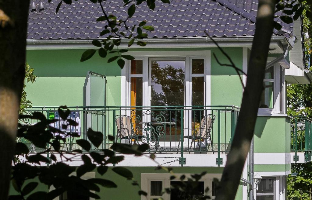Svalir eða verönd á Hotel Garni Inselparadies Zingst