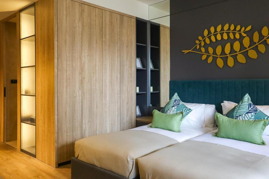 La Green Hotel and Residence - 15