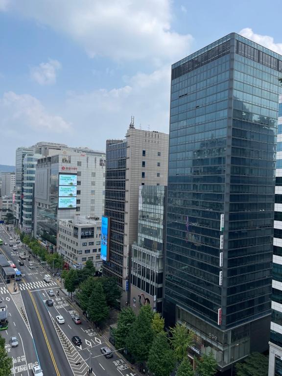 Vista generica su Seul o vista sulla città dall'interno dell'appartamento