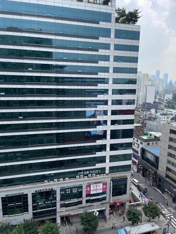 Vista generica su Seul o vista sulla città dall'interno dell'appartamento