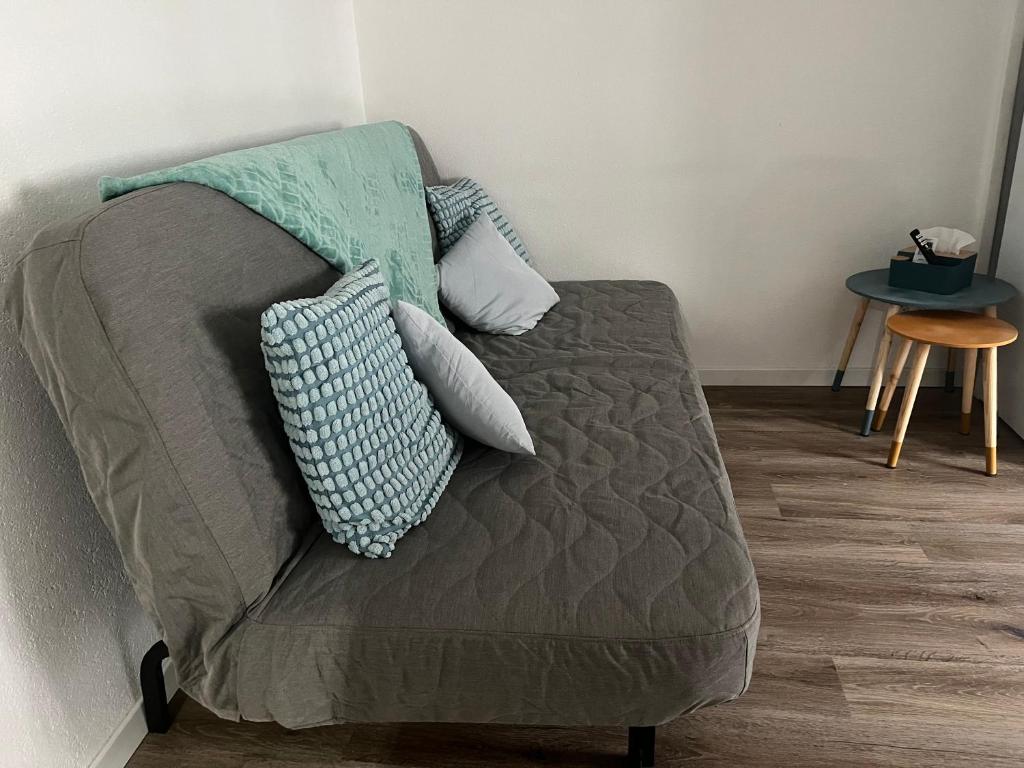 Chouett'Appart proche frontières - One-Bedroom Apartment With City View