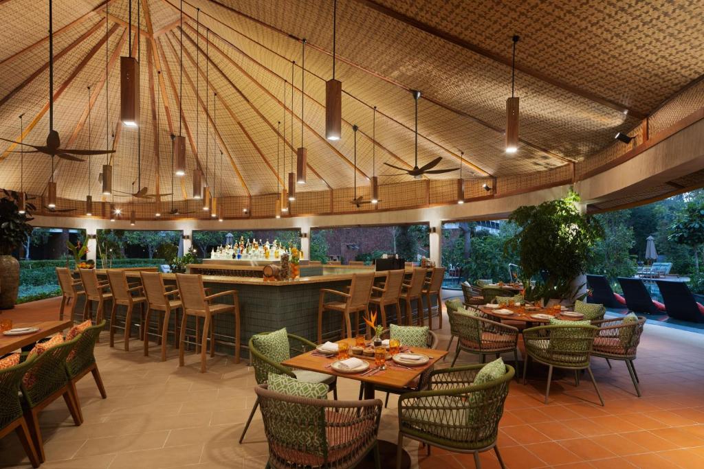 Restaurace v ubytování The Westin Desaru Coast Resort