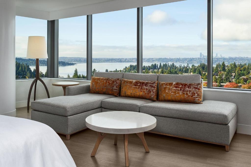 Posezení v ubytování The Westin Bellevue
