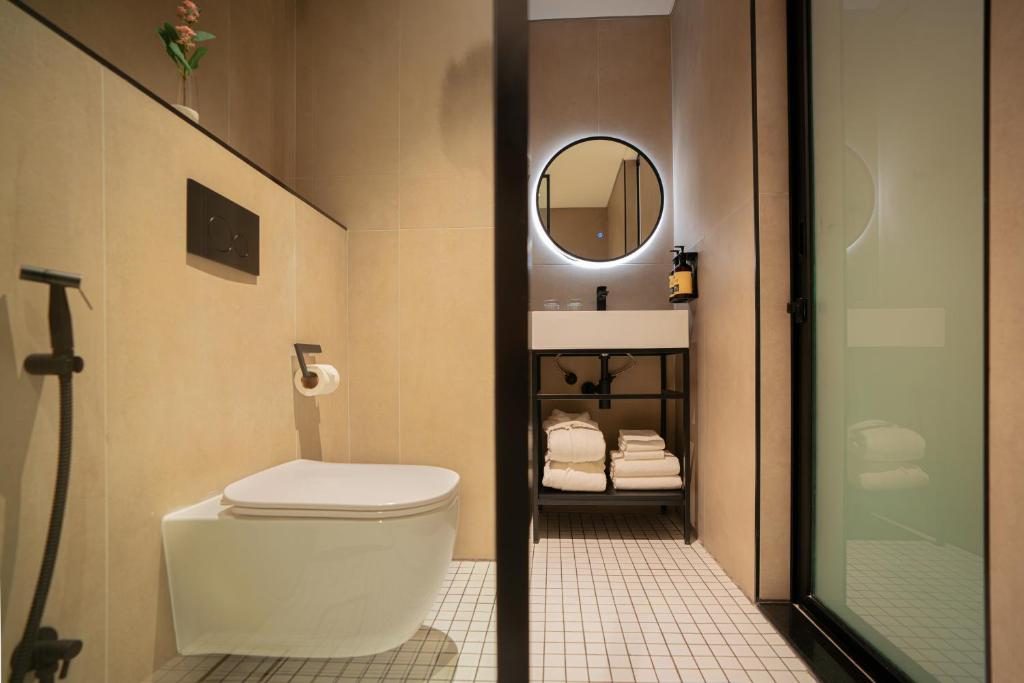 
Superior Twin Room (Maximum 6 Hours stay)
