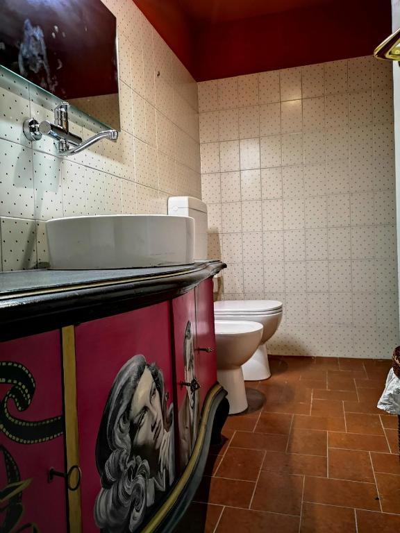 Koupelna v ubytování CASA DEL CANTA