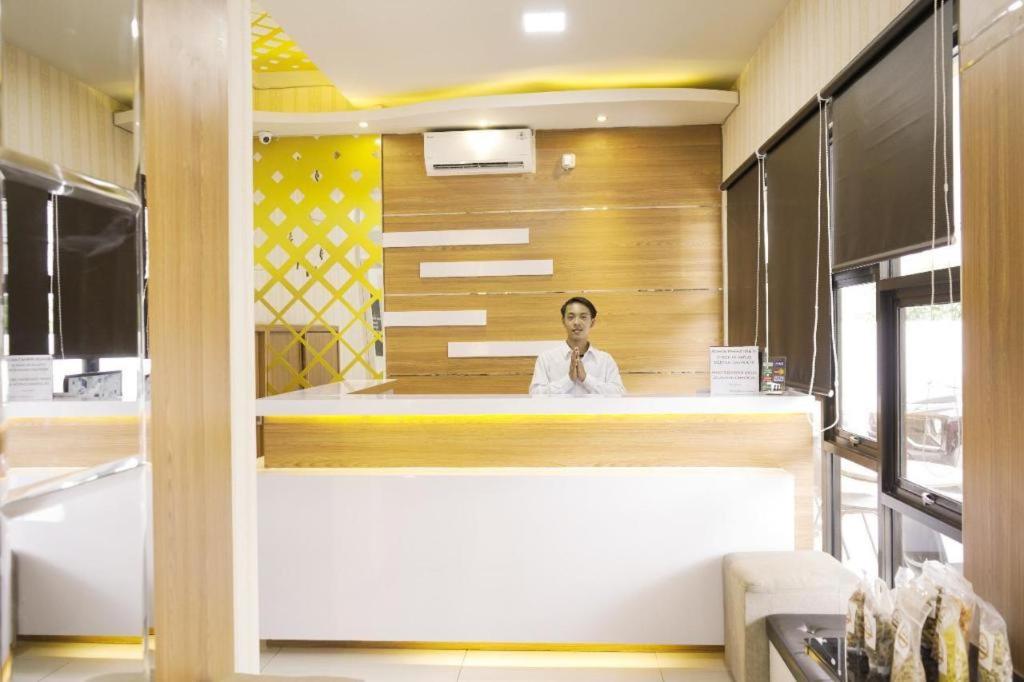 Ένα μπάνιο στο Merr 57