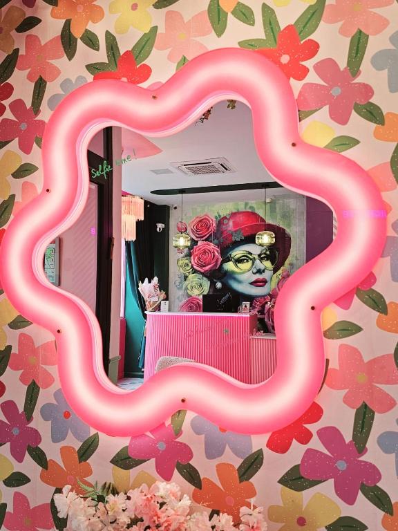 Hotel La Petite Rosa - Resim 10