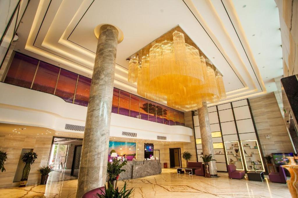 Fotografie z fotogalerie ubytování Lavande Hotel Zhaoqing government Dinghu Mountain Scenic Spot v destinaci Kwongli