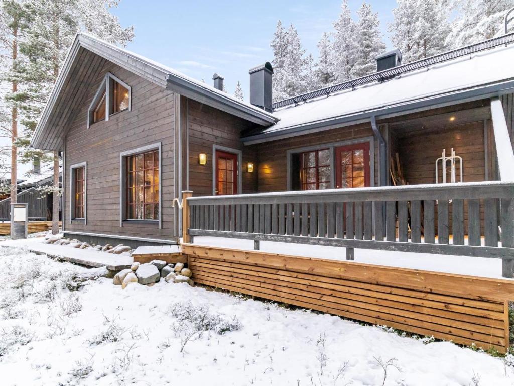 Holiday Home Pyhänkarhu 1 by Interhome v zimě