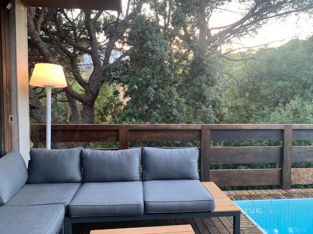 Posezení v ubytování Villa Begur Hideaway con piscina privada