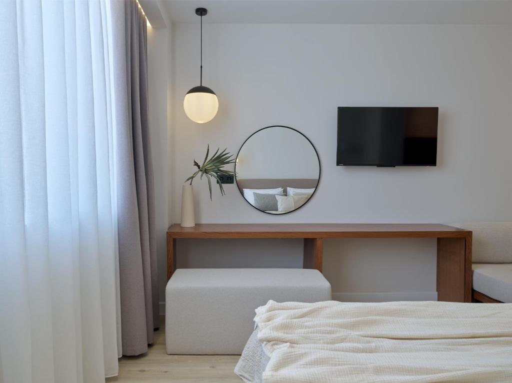 Haya Athens Loftie Suites - Resim 11