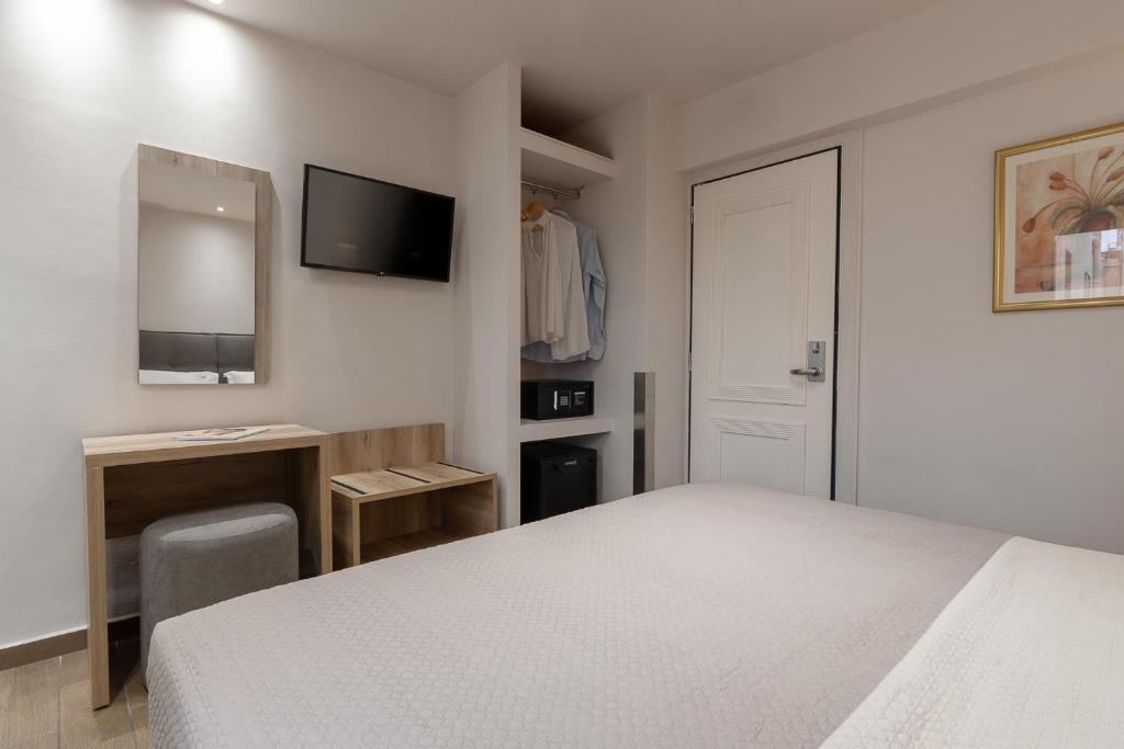 Piraeus City Hotel - Resim 42