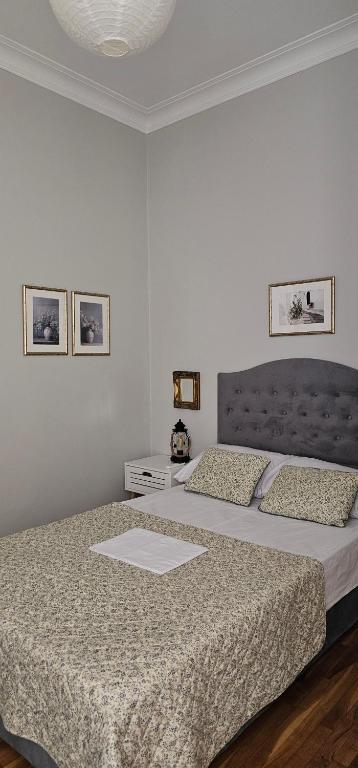 Cozy and quiet apartment , convenient location in Athens