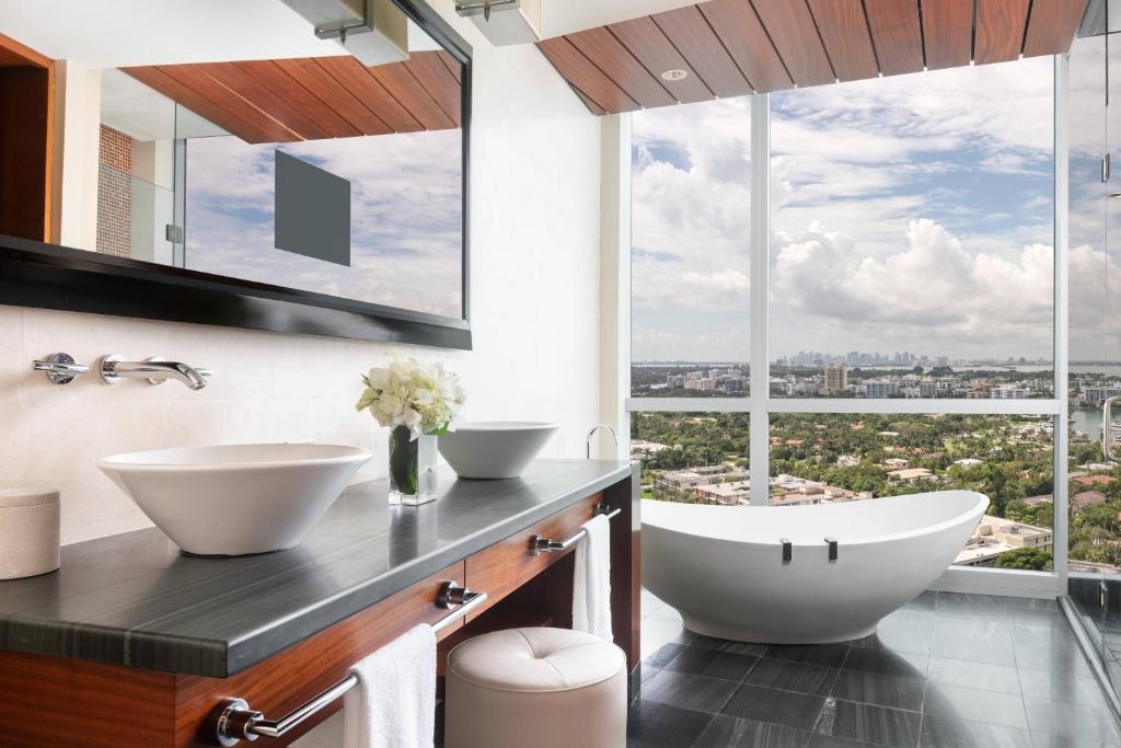 Fotografie z fotogalerie ubytování The Ritz-Carlton Bal Harbour, Miami v Miami Beach