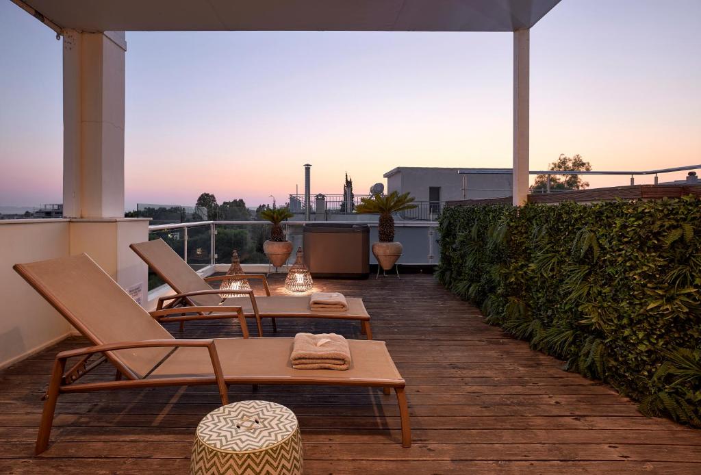 Balkón alebo terasa v ubytovaní Elaia Luxury Condo Glyfada