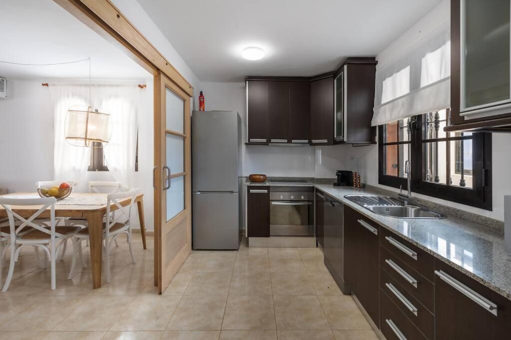 Kuchnia lub aneks kuchenny w obiekcie Villa Garoé
