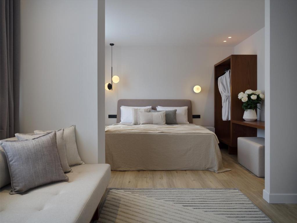 Haya Athens Loftie Suites - Resim 35