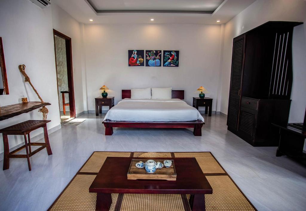 Hoi An Fairy Garden Villa - Double Room With Balcony