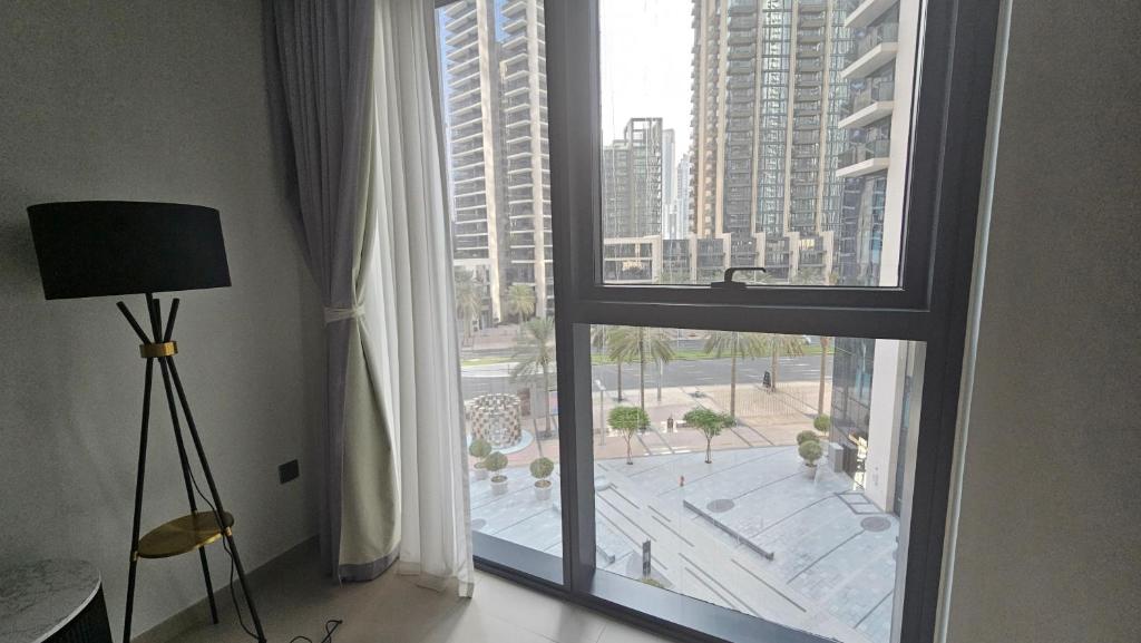 Fotografie z fotogalerie ubytování MH - ACT Tower - Downtown - 2BR- REF 403 v Dubaji