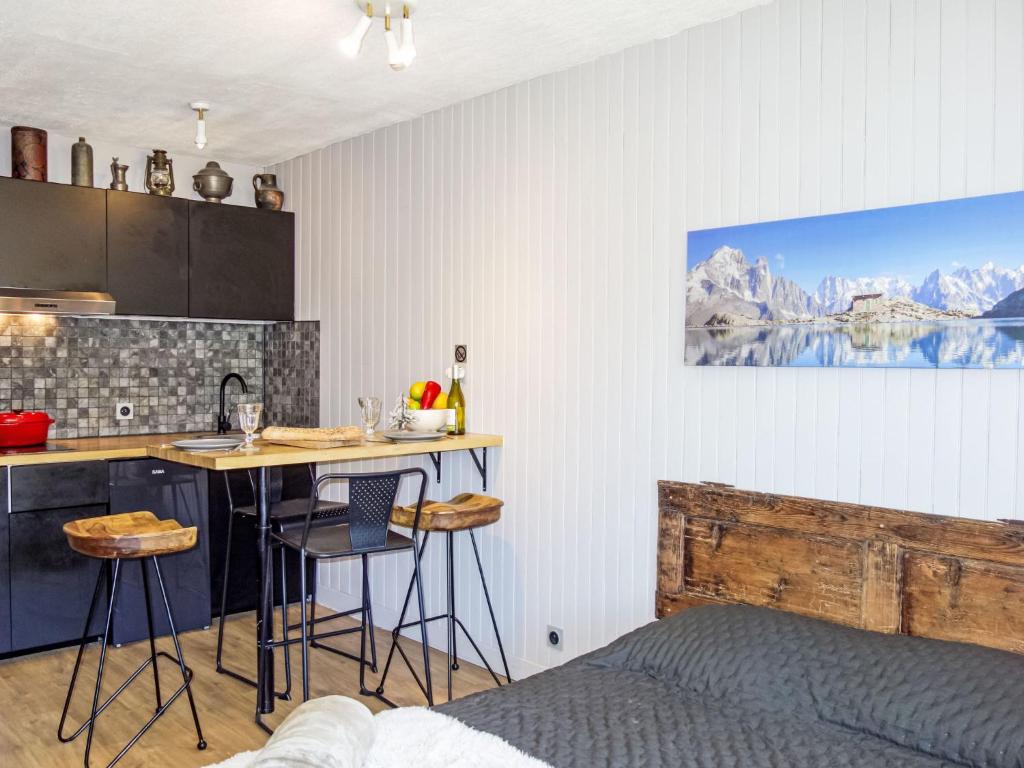 Kuchyň nebo kuchyňský kout v ubytování Apartment Le Roc de Peclet by Interhome