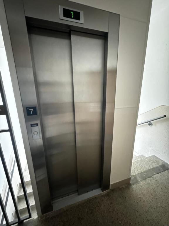 Fotografie z fotogalerie ubytování Modern Central Apartment v destinaci Nitra