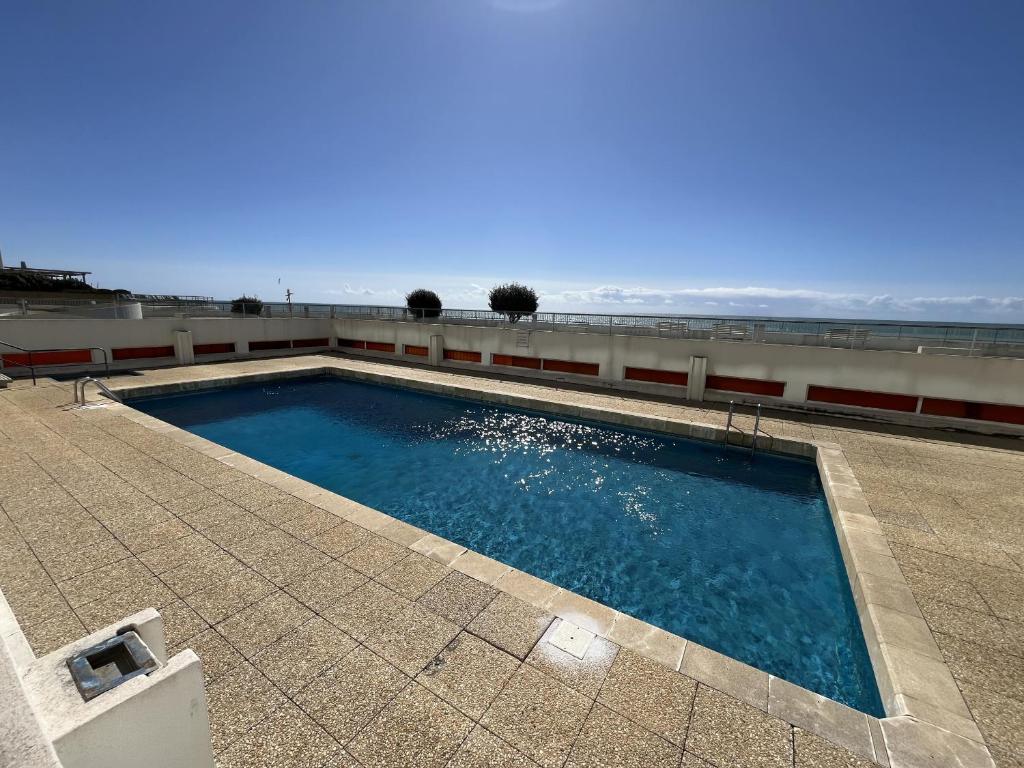 Πισίνα στο ή κοντά στο Appartement avec piscine roof top