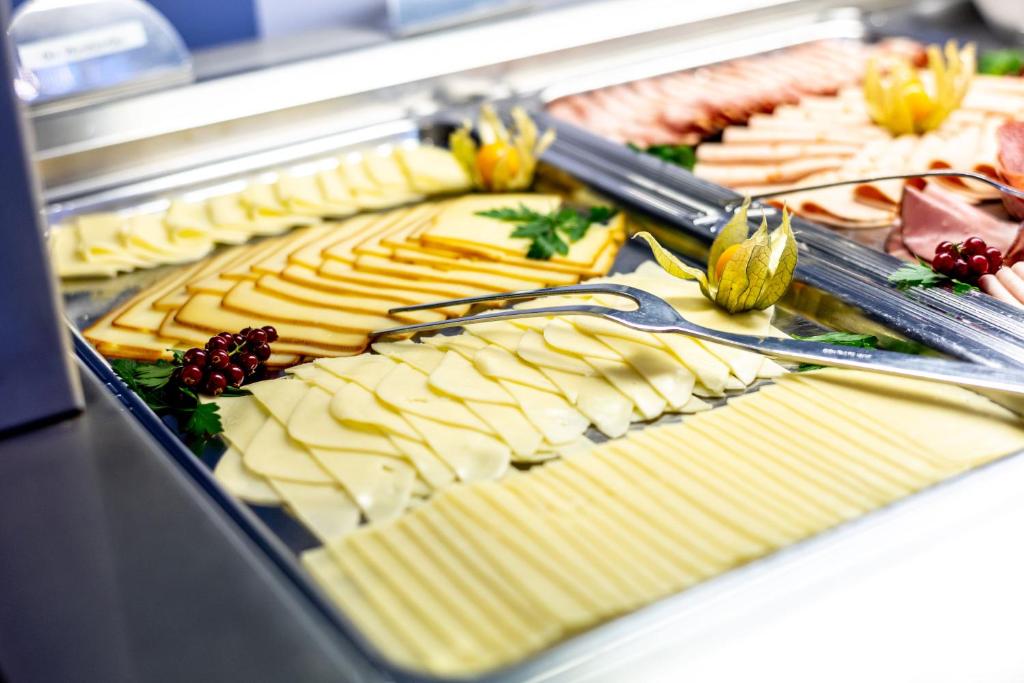 Lenas Donau Hotel - Resim 34