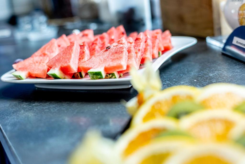 Lenas Donau Hotel - Resim 35