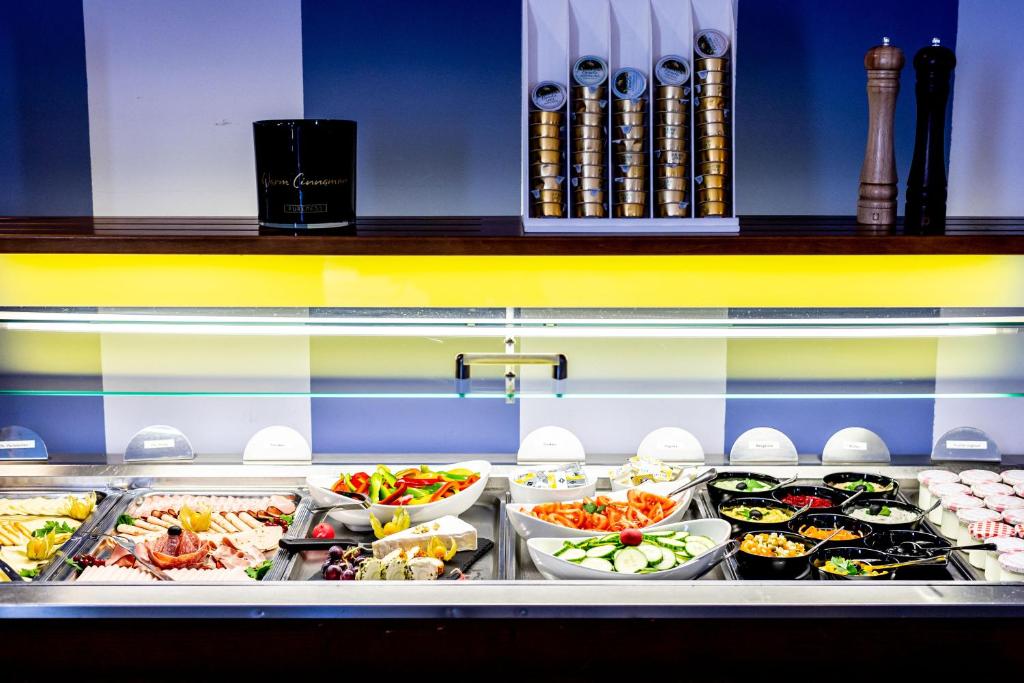 Lenas Donau Hotel - Resim 36