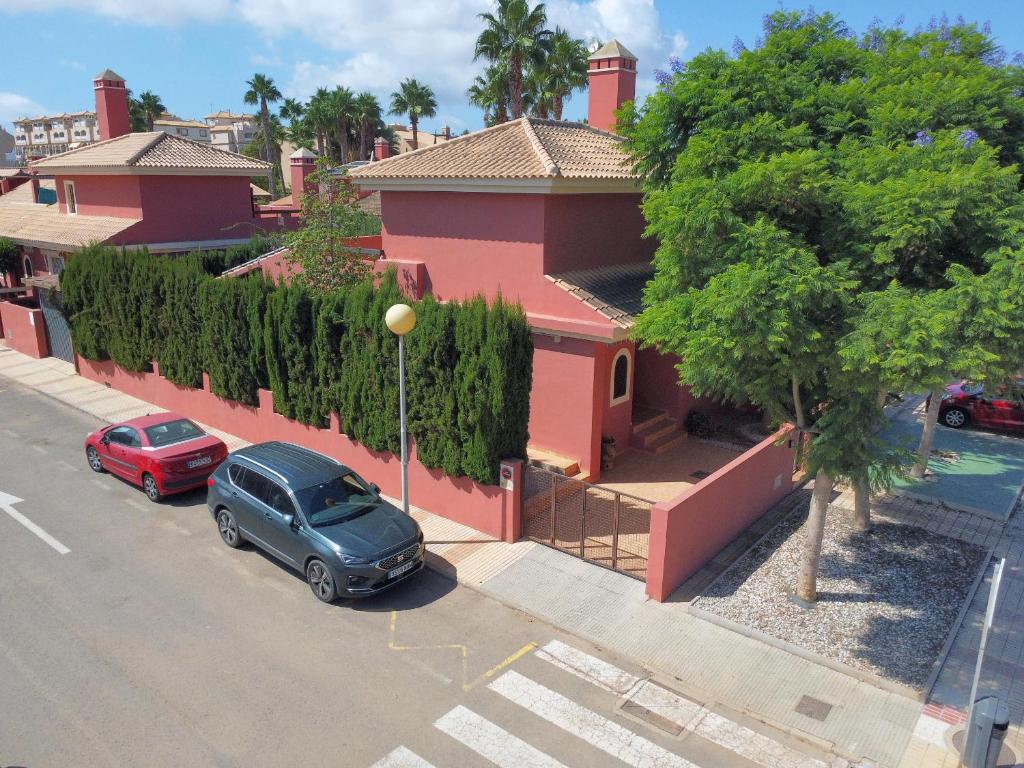 The surrounding neighborhood or a neighborhood close to the holiday home