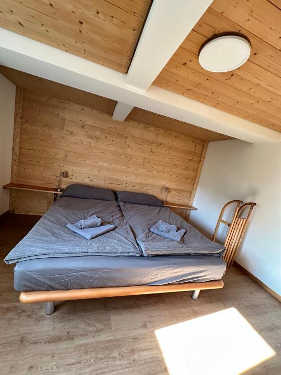 Postel nebo postele na pokoji v ubytování Chalet Luegistal