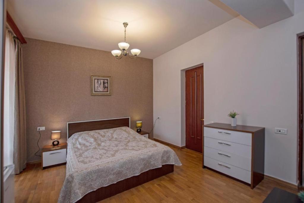 Postel nebo postele na pokoji v ubytování Hotel Season