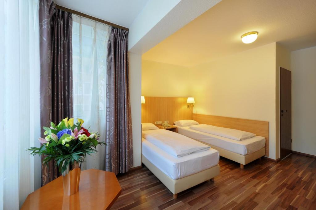 Bellevue Hotel - Resim 21