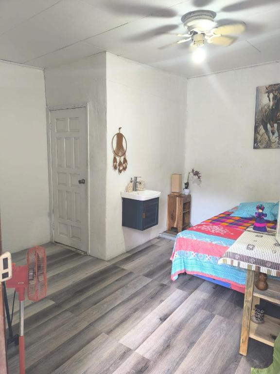 Postel nebo postele na pokoji v ubytování LA CASA DE DON MATILDE h3