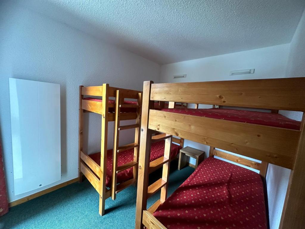Appartement fonctionnel au coeur de la station, vue sur pistes